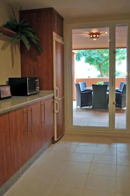 R22 Three Bed Apartment With Spa Marbella Spain